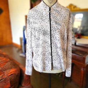 Stunning zip up jacket. Black, white and silver sparkles.